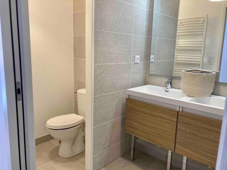 Quai Sud - Gare, 100 M2, Parking, Wifi, Superette, Lave Linge Leilighet Angers Eksteriør bilde