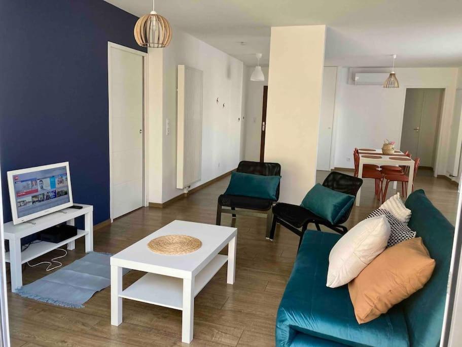Quai Sud - Gare, 100 M2, Parking, Wifi, Superette, Lave Linge Leilighet Angers Eksteriør bilde